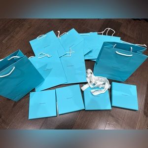 Tiffany’s small shopping bag (9), 4 flat boxes, 2 white ribbon